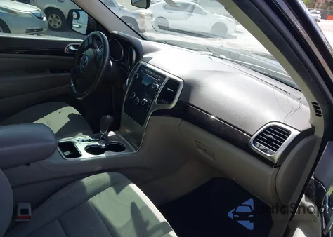 2011 Jeep Grand Cherokee Laredo from USA, damaged, VIN 1J4RS4GG5BC613366